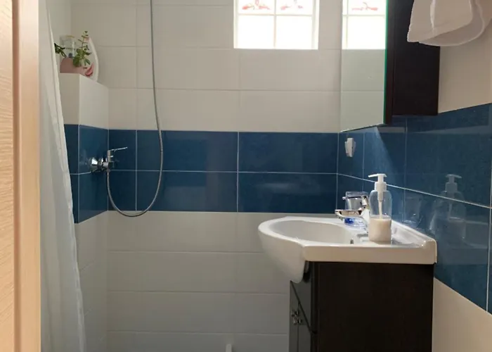 Fresh - Marina Kalamatas *